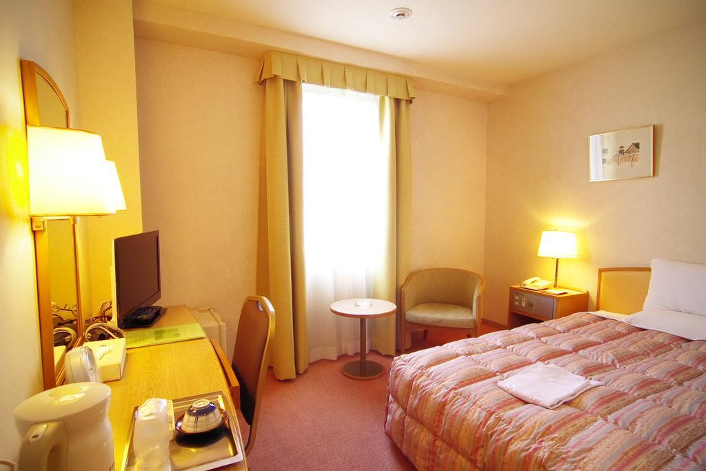 Kawagoe Tobu Hotel Bagian luar foto